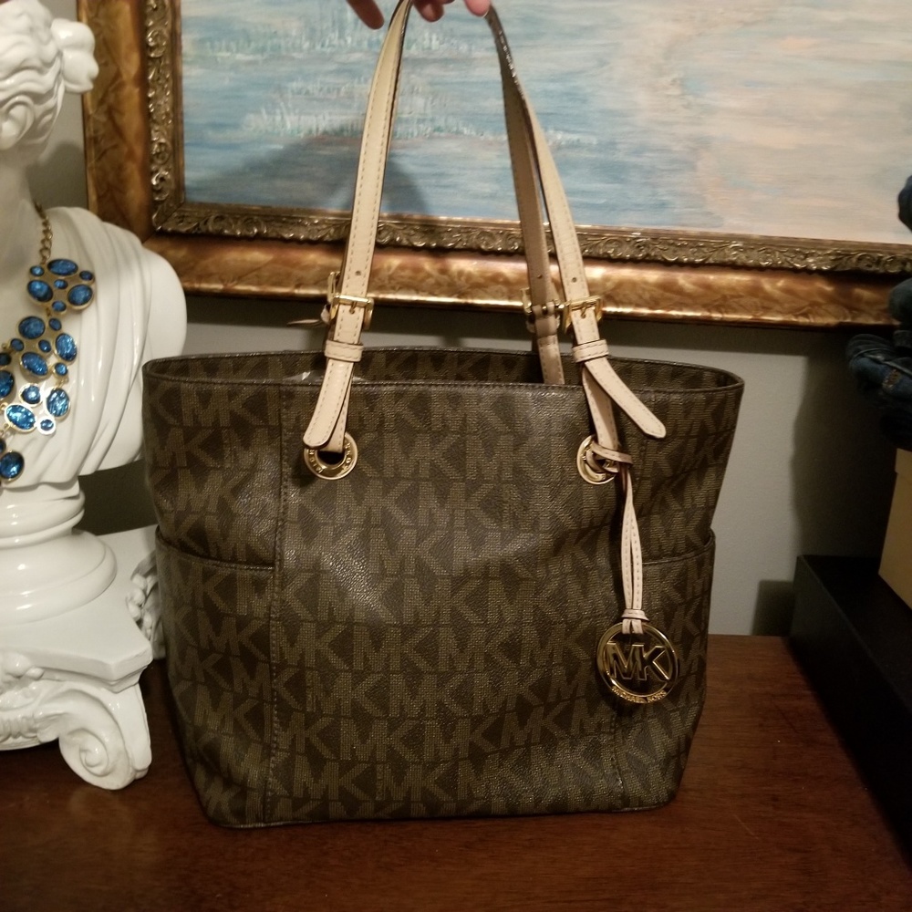 Michael Kors Jet Set Tote Authentic Brown